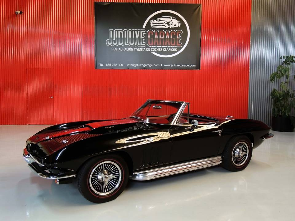 Image 3/15 of Chevrolet Corvette Sting Ray Convertible (1965)