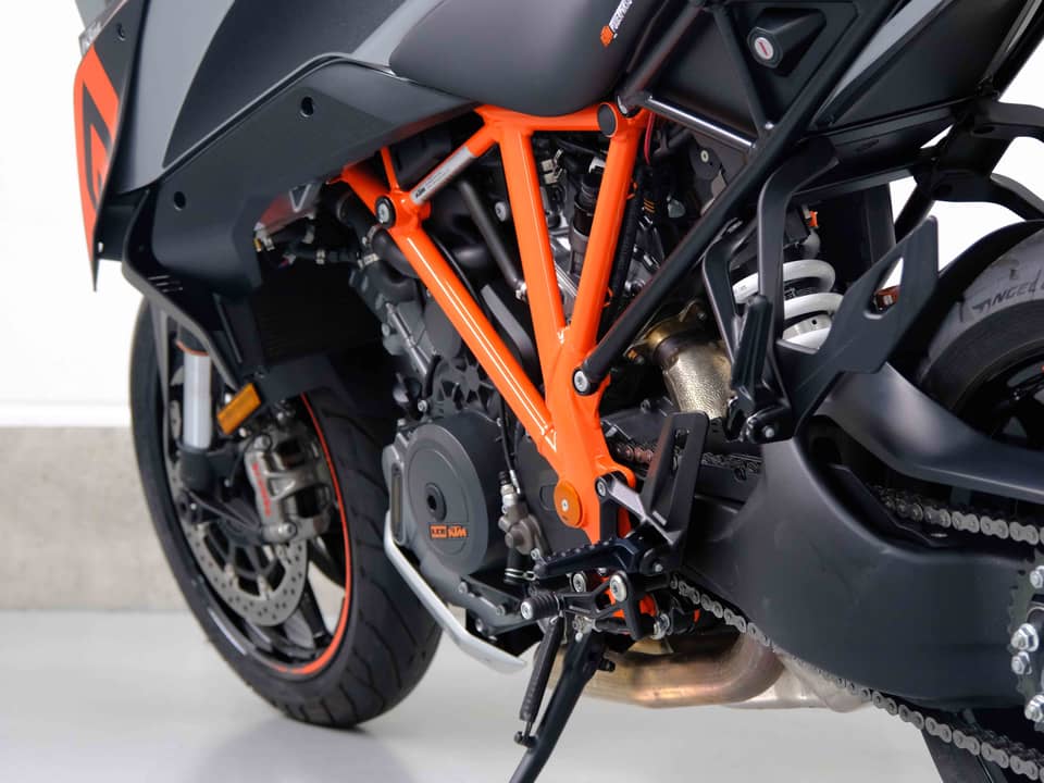 Image 68/99 de KTM 1290 Super Duke R (2018)