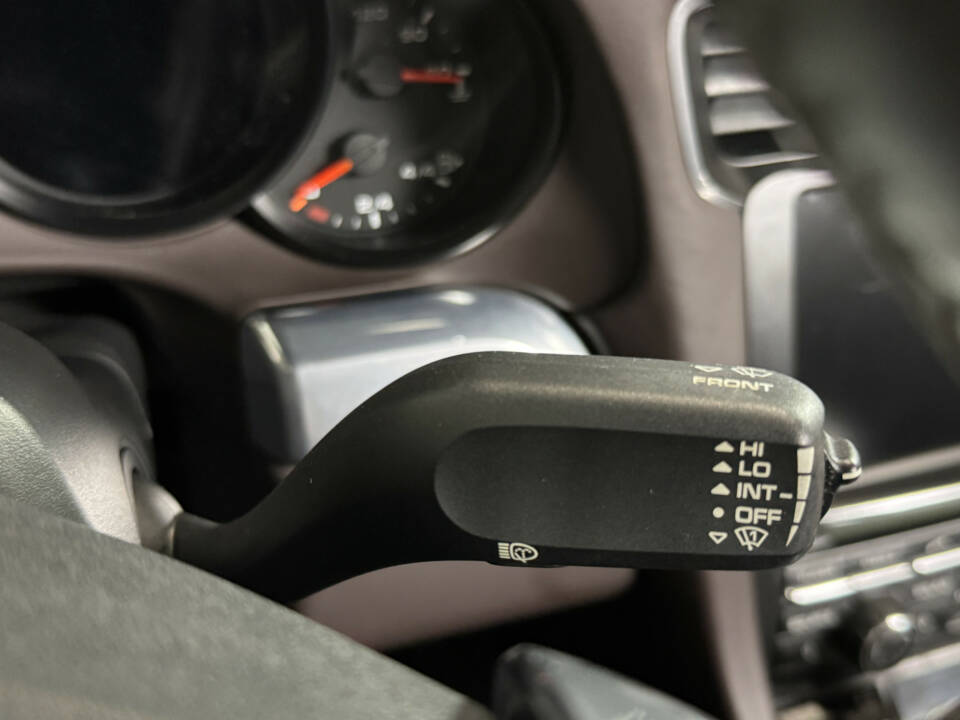 Image 38/50 de Porsche 911 Carrera S (2013)