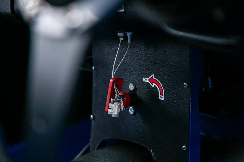 Image 19/45 of MG MGB GT (1964)