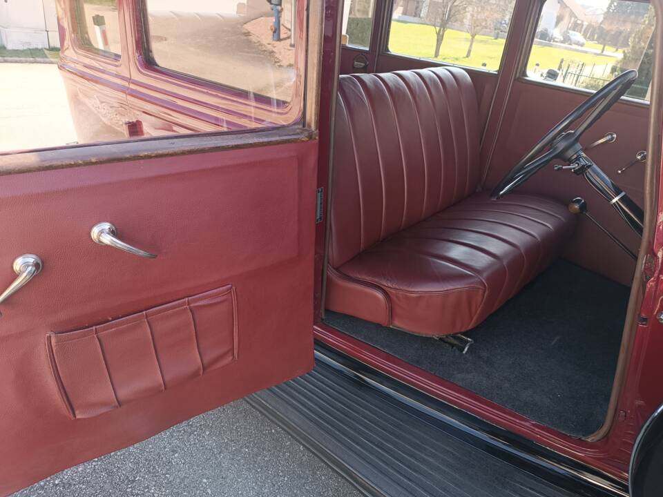 Bild 26/49 von Plymouth Deluxe (1934)