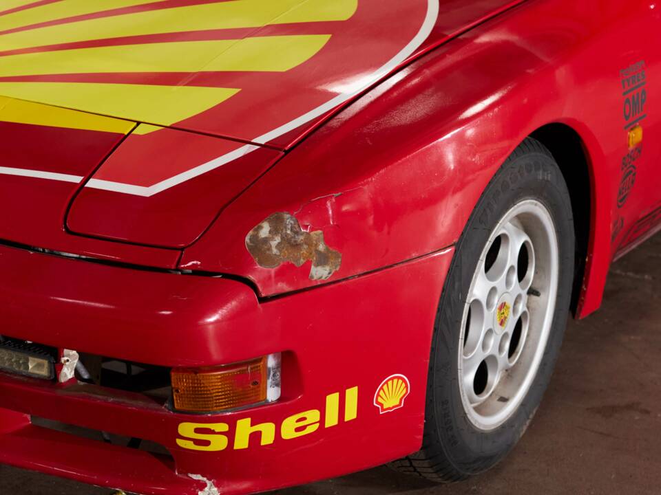 Image 23/38 of Porsche 944 (1985)