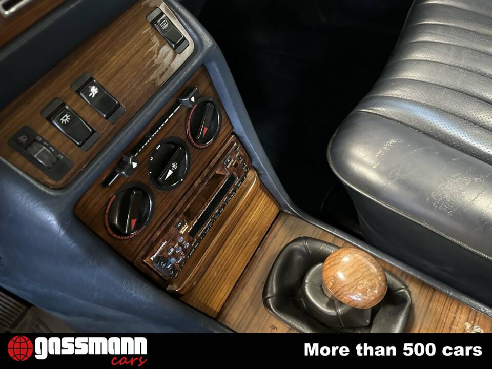 Imagen 13/15 de Mercedes-Benz 230 CE (1982)