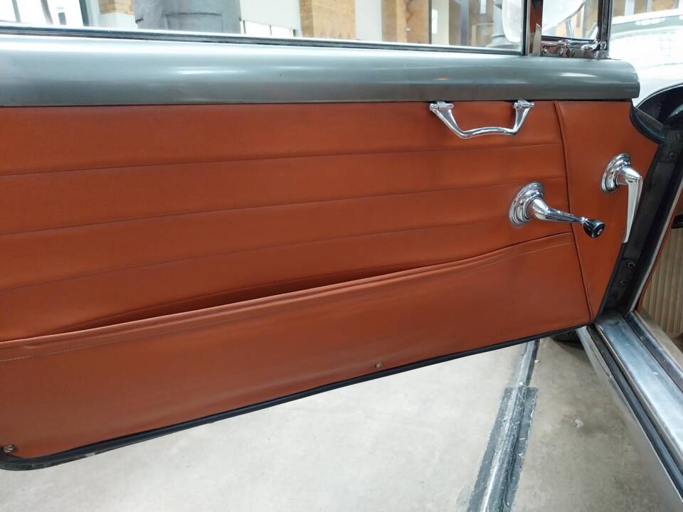 Image 46/51 of Lancia Flaminia GT Touring (1960)