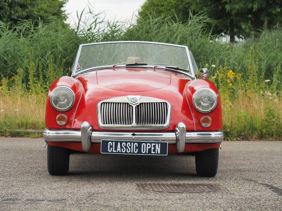 Afbeelding 2/24 van MG MGA 1600 (1962)