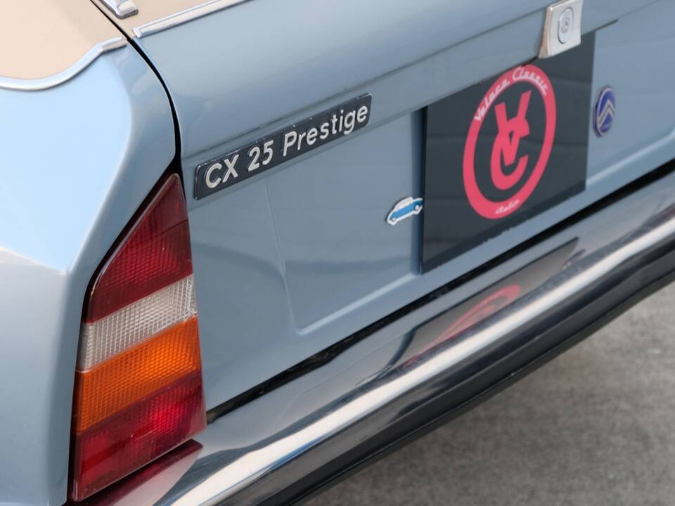 Image 19/69 of Citroën CX 25 Prestige (1984)