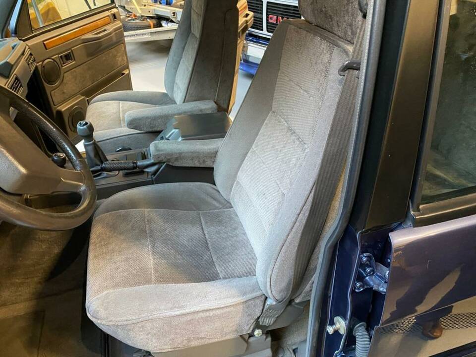 Imagen 37/76 de Land Rover Range Rover Classic 3.9 (1991)