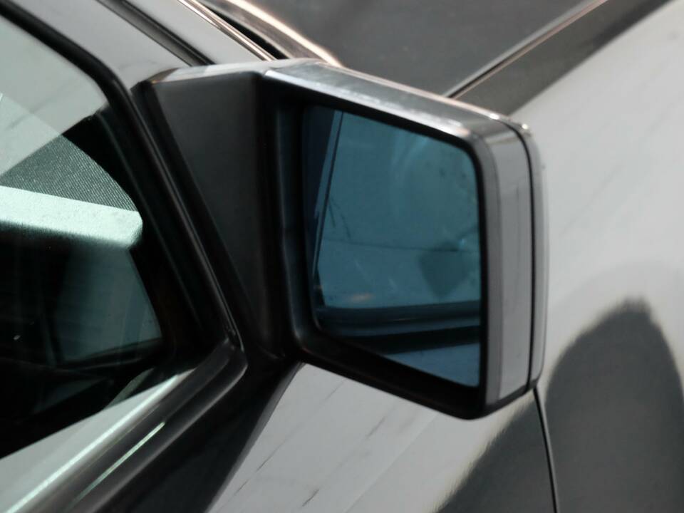 Bild 20/28 von Mercedes-Benz 500 E (1991)