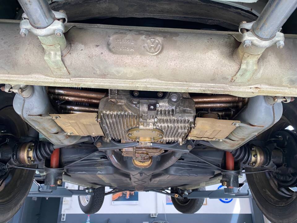 Image 66/96 of Volkswagen Beetle 1303 (1980)