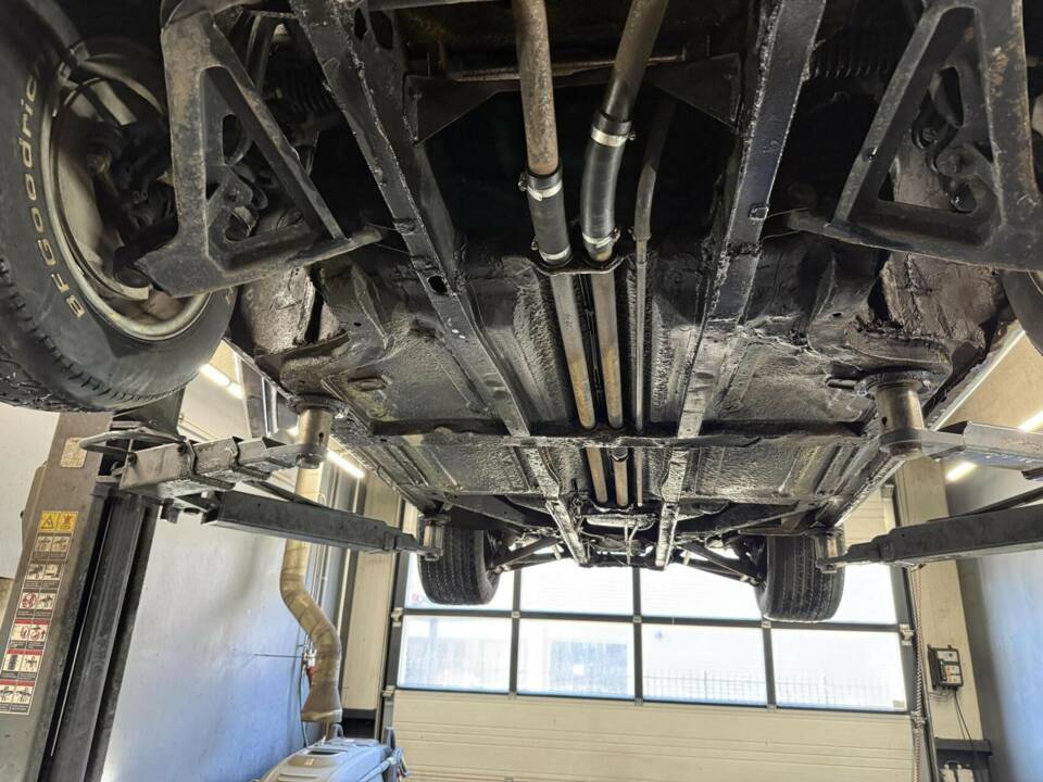 Bild 44/50 von De Tomaso Pantera (1972)