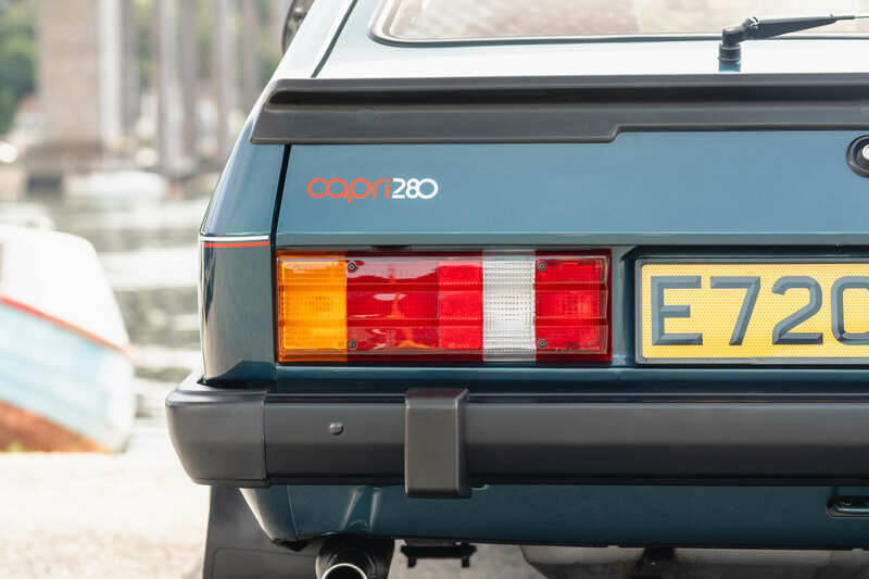 Image 22/46 de Ford Capri III 280 Brooklands (1987)