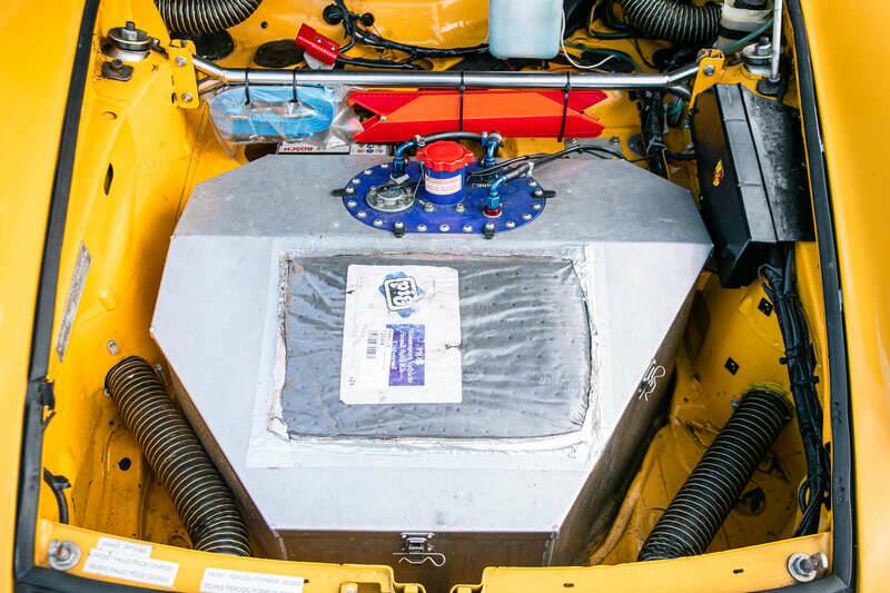 Image 27/50 de Porsche 911 RSR 3.0 (1975)