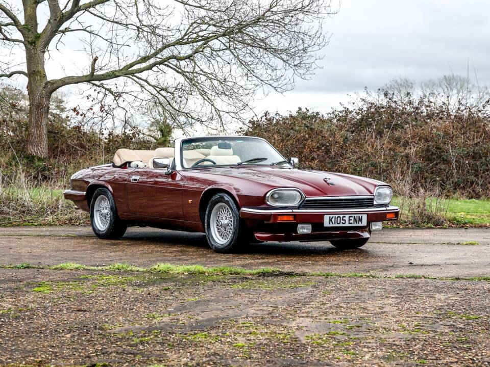 Image 20/45 of Jaguar XJS 5.3 V12 (1993)