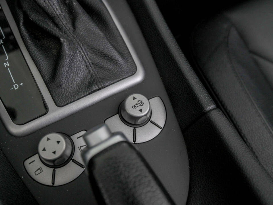 Image 27/50 of Mercedes-Benz SLK 200 Kompressor (2007)