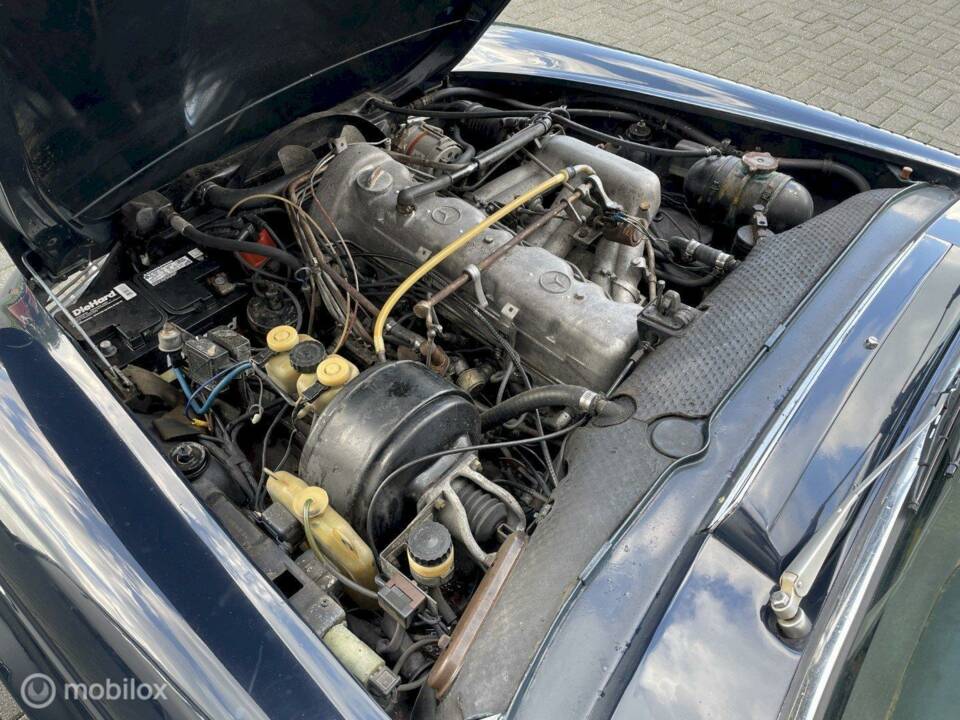 Imagen 7/8 de Mercedes-Benz 280 SL (1970)