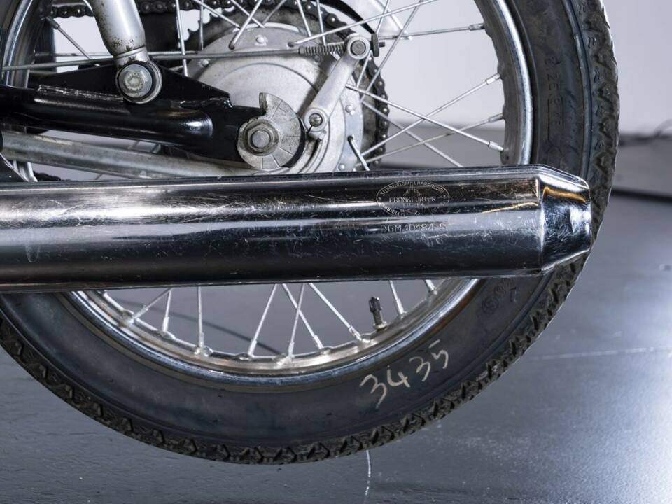 Image 16/50 of Gilera DUMMY (1974)