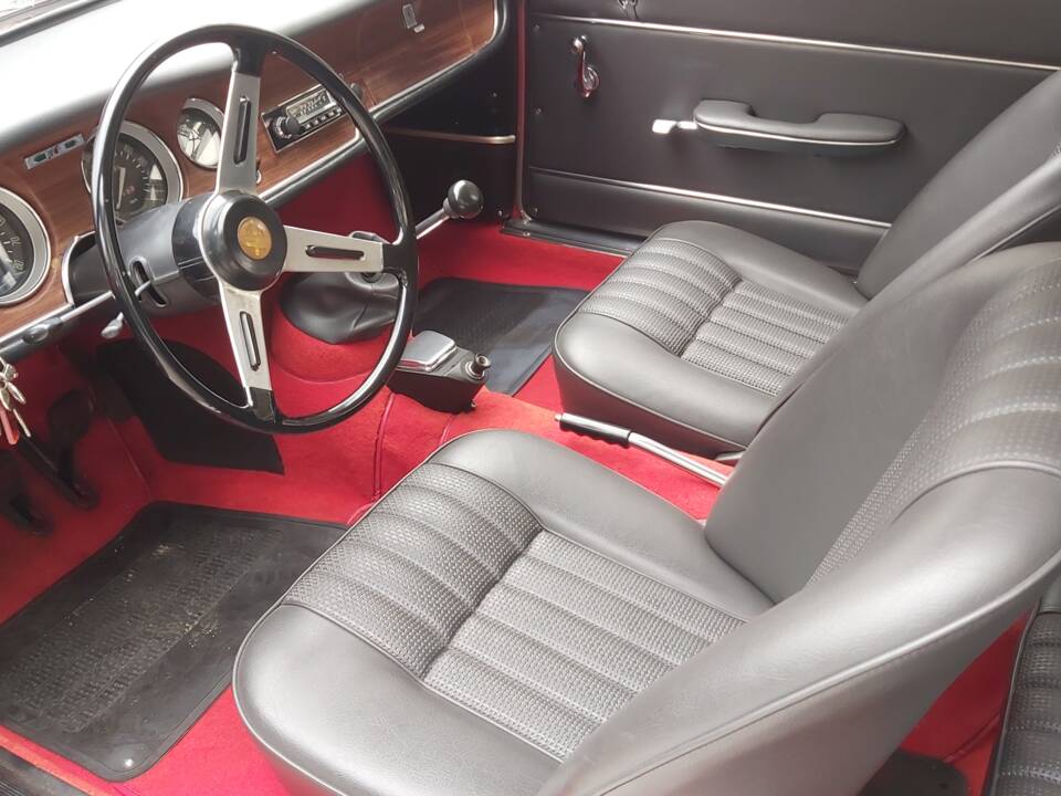 Afbeelding 7/53 van Alfa Romeo Giulia 1600 Sprint GT Veloce (1967)