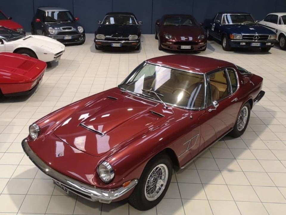 Image 4/47 of Maserati Mistral 3700 (1968)