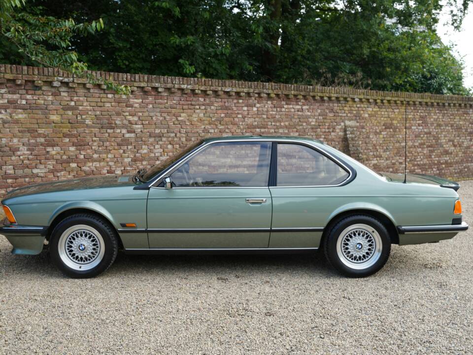 Bild 29/50 von BMW M 635 CSi (1986)