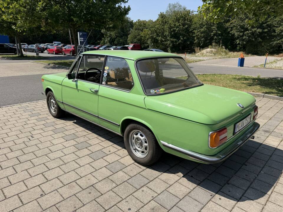 Bild 13/18 von BMW 1502 (1975)