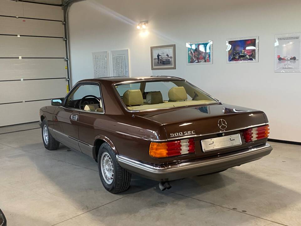 Image 29/63 of Mercedes-Benz 500 SEC (1984)