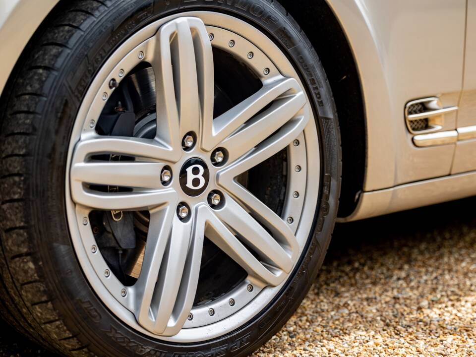Bild 43/50 von Bentley Mulsanne (2011)