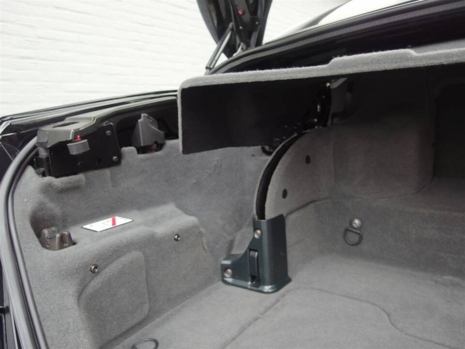 Image 70/99 of Ferrari California (2010)