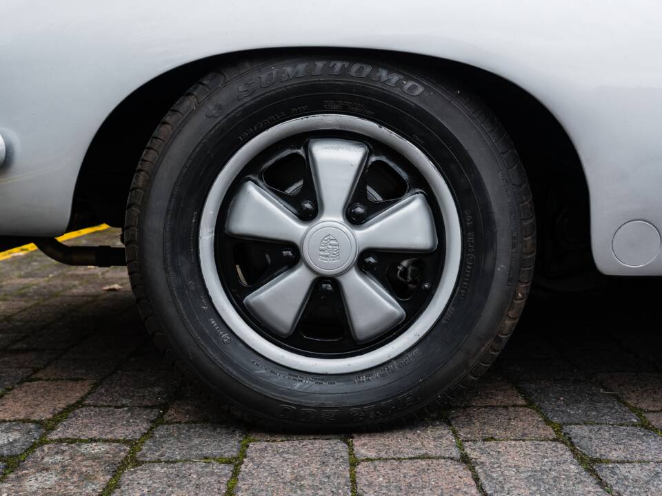 Image 45/48 of Porsche 356 C 1600 (1964)