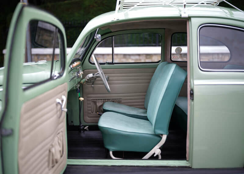 Immagine 13/49 di Volkswagen Maggiolino 1200 Standard &quot;Dickholmer&quot; (1963)