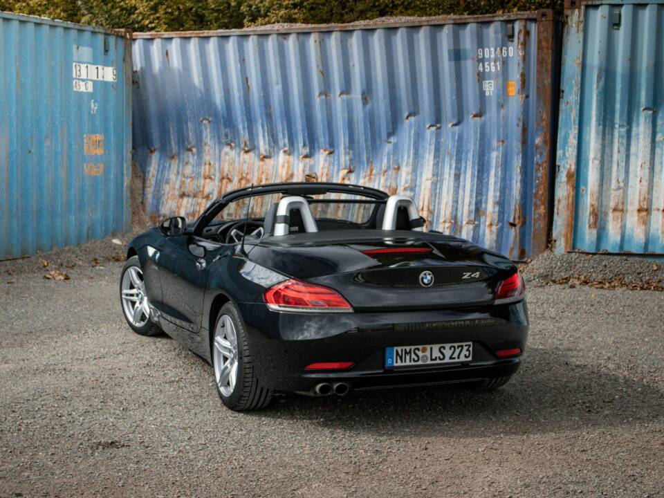 Image 12/14 of BMW Z4 sDrive23i (2011)