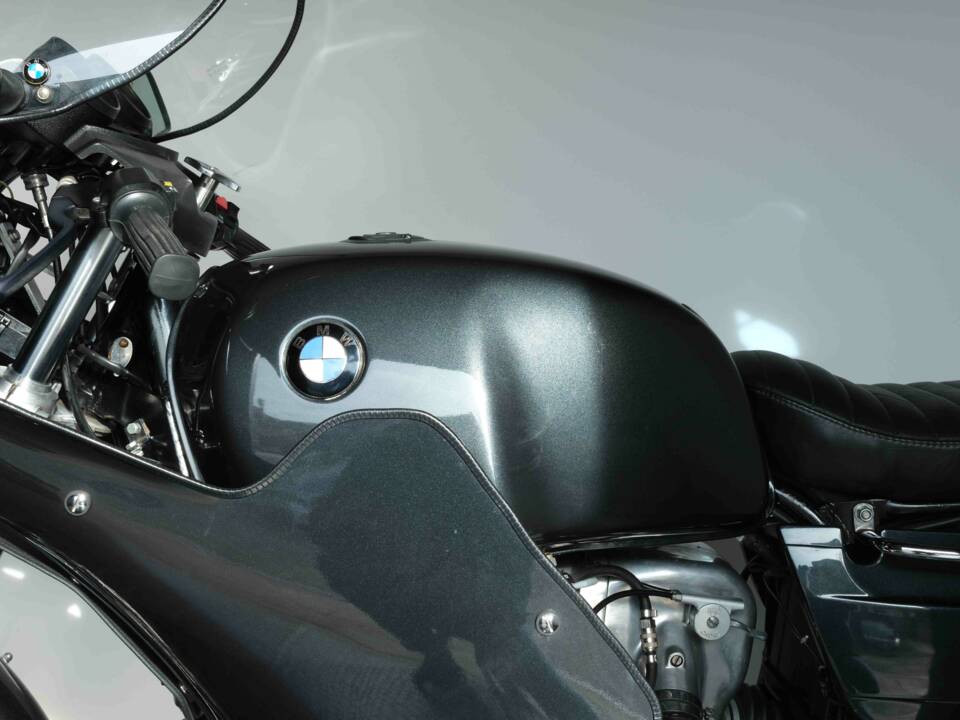 Image 19/45 of BMW R 100/7 (1977)