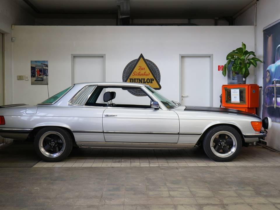 Immagine 45/48 di Mercedes-Benz 450 SLC (1978)