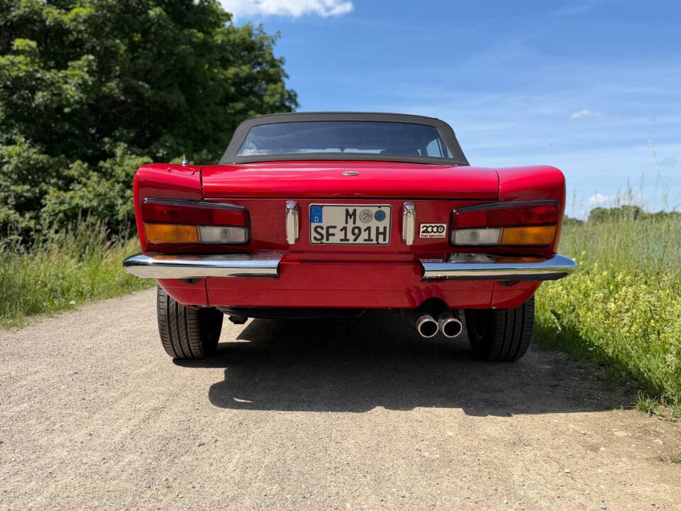 Image 37/51 of FIAT 124 Spider CS2 (1982)