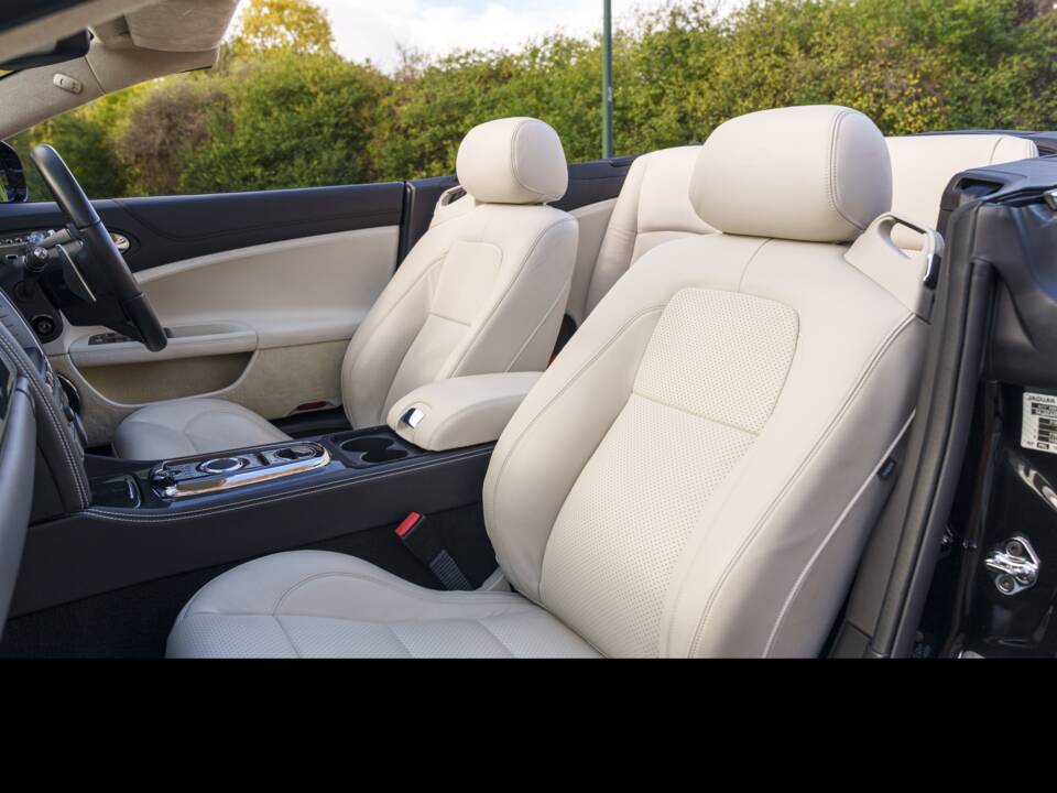 Image 24/30 de Jaguar XKR (2009)