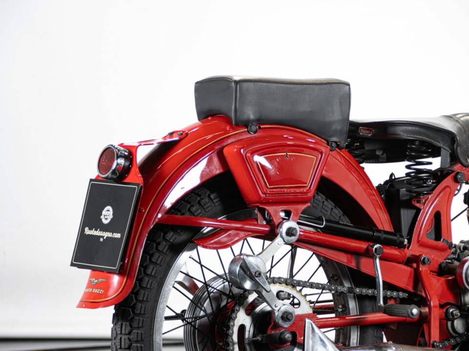 Bild 31/50 von Moto Guzzi Airone Sport (1954)