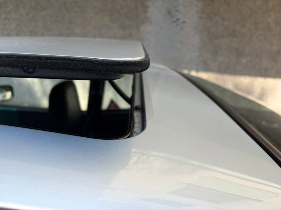 Image 57/98 of Porsche 944 Turbo S (1988)