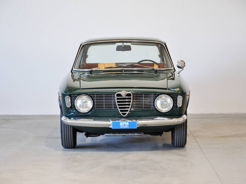 Image 7/65 of Alfa Romeo Giulia 1600 Sprint GT (1964)