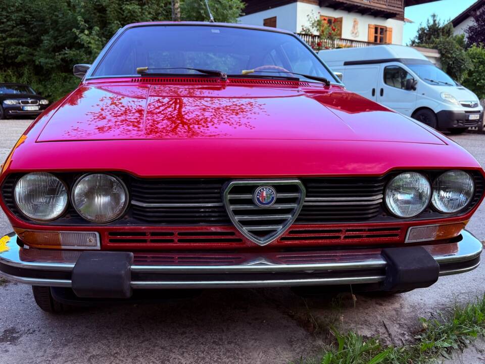 Image 21/21 of Alfa Romeo Alfetta GTV 2.0 L (1978)