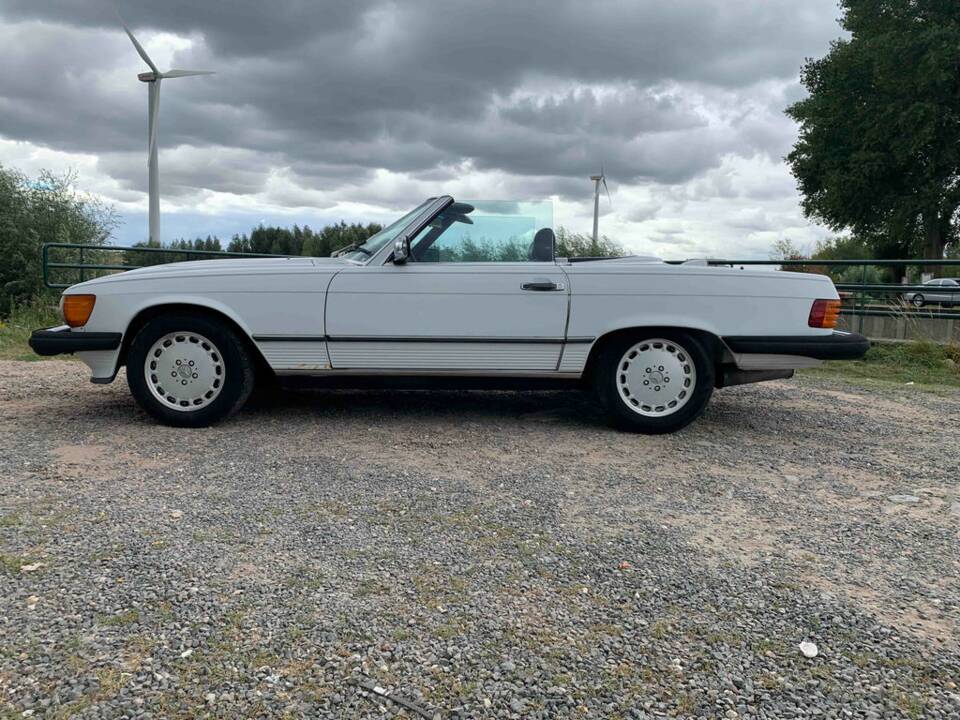 Bild 5/8 von Mercedes-Benz 560 SL (1986)