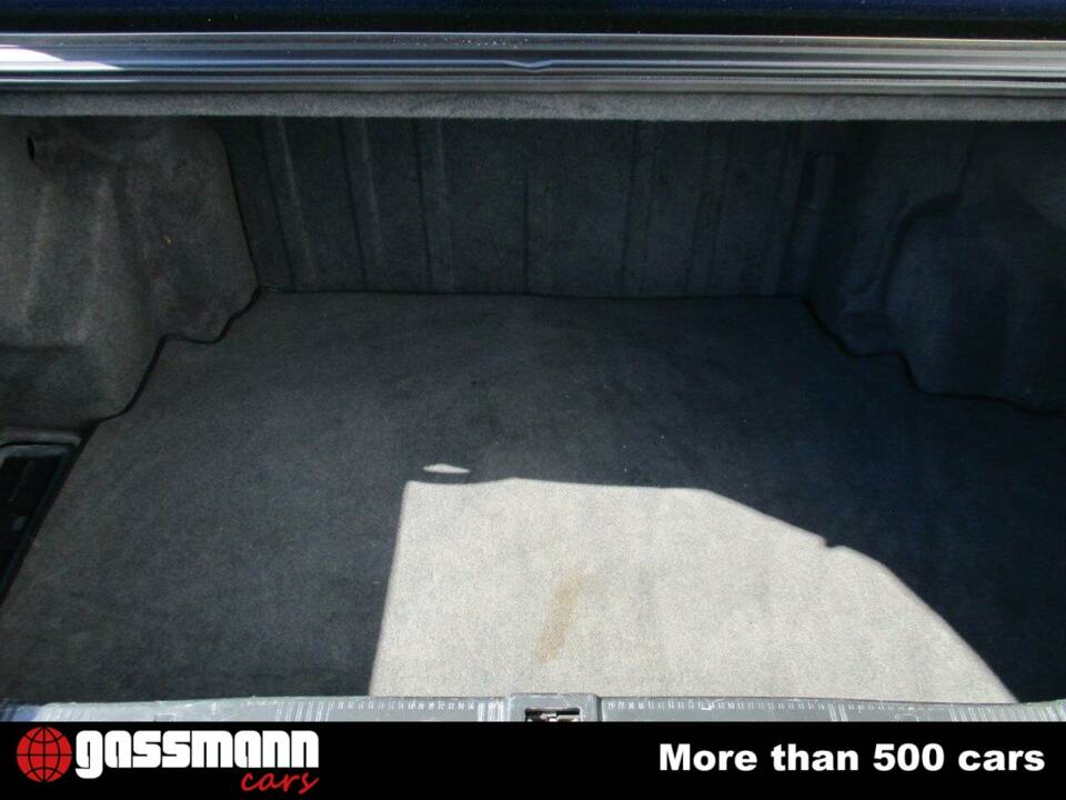 Bild 15/15 von Mercedes-Benz 300 SE (1992)