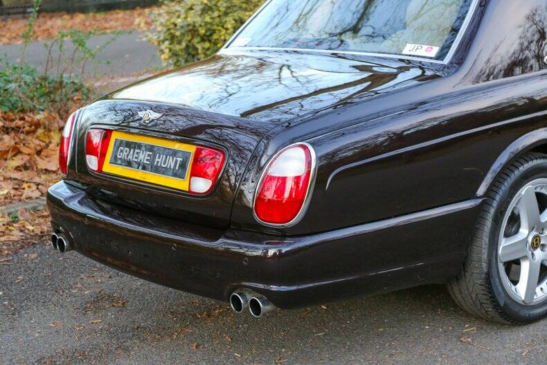 Image 14/50 of Bentley Arnage T (2002)