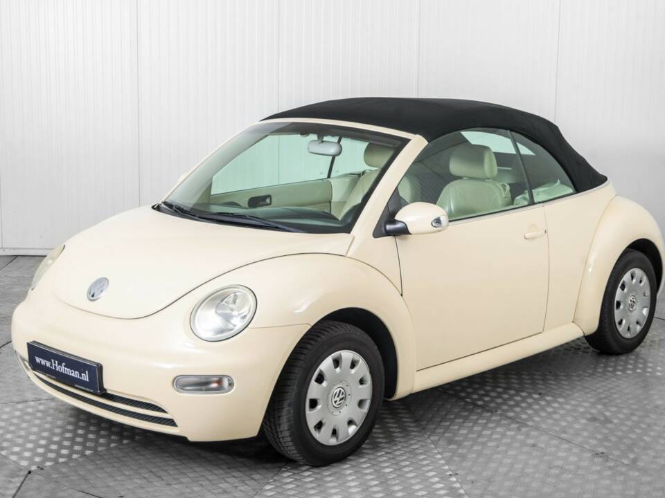 Bild 45/50 von Volkswagen New Beetle 1.6 (2003)
