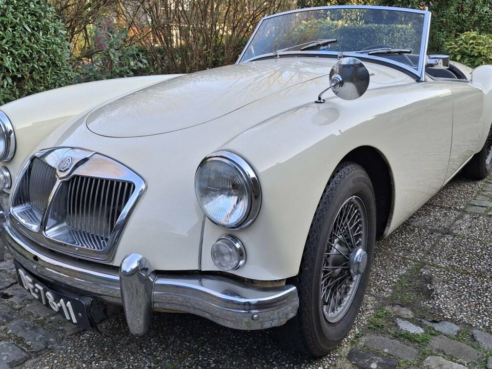 Image 1/22 de MG MGA 1600 (1962)