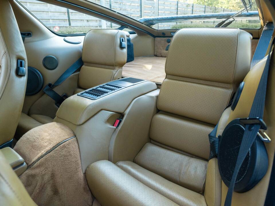 Image 25/30 of Porsche 928 GTS (1993)