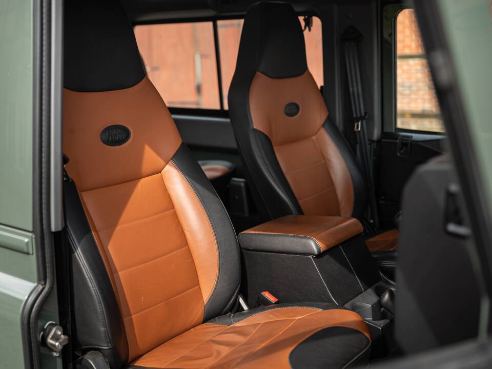 Image 39/42 of Land Rover Defender 90 (2015)