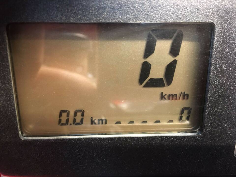 Bild 21/21 von Aprilia DUMMY (2000)