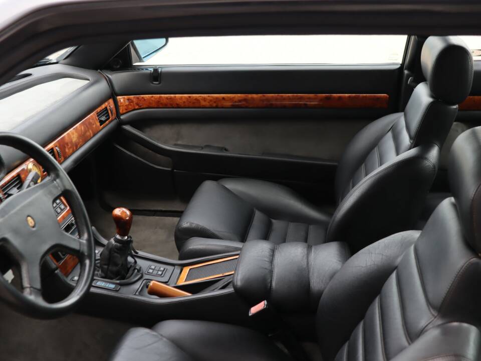 Bild 17/50 von Maserati Ghibli 2.0 (1995)