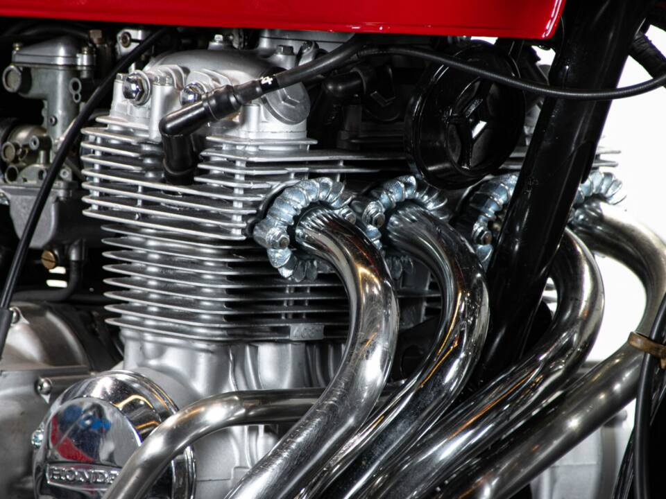 Imagen 26/50 de Honda CB 400 Four (1975)