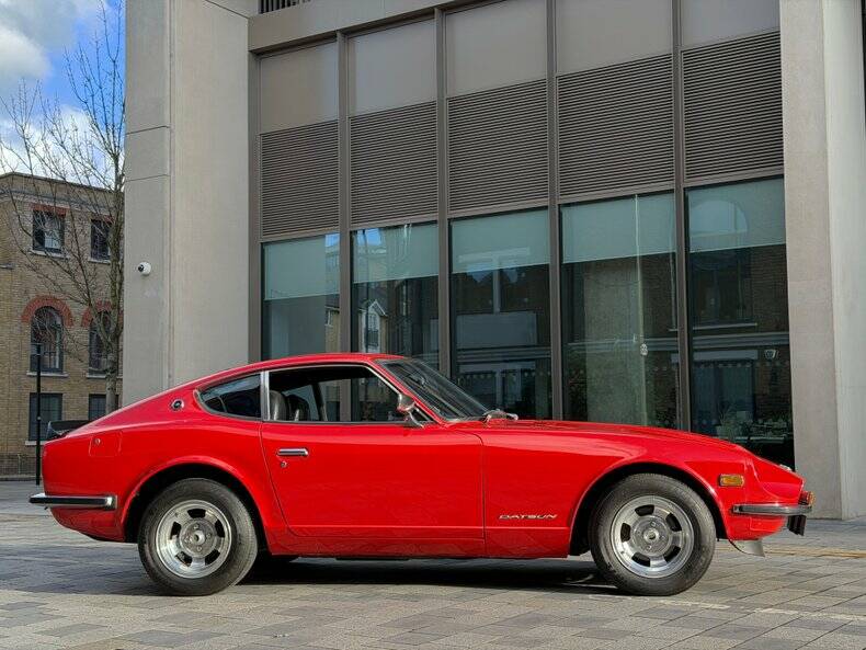 Image 6/50 of Datsun 240 Z (1972)