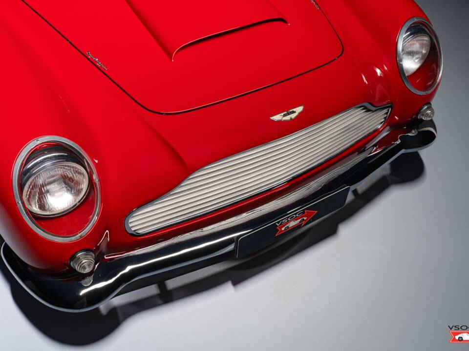 Bild 2/7 von Aston Martin DB 4 Vantage (1963)